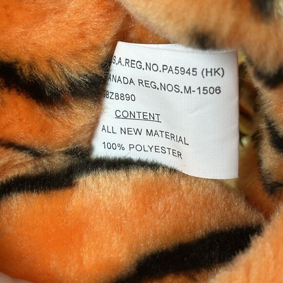 Telco Winnie Pooh Christmas Animated Plush Motion-Ette Skiing Tigger See Video - Picture 12 of 16